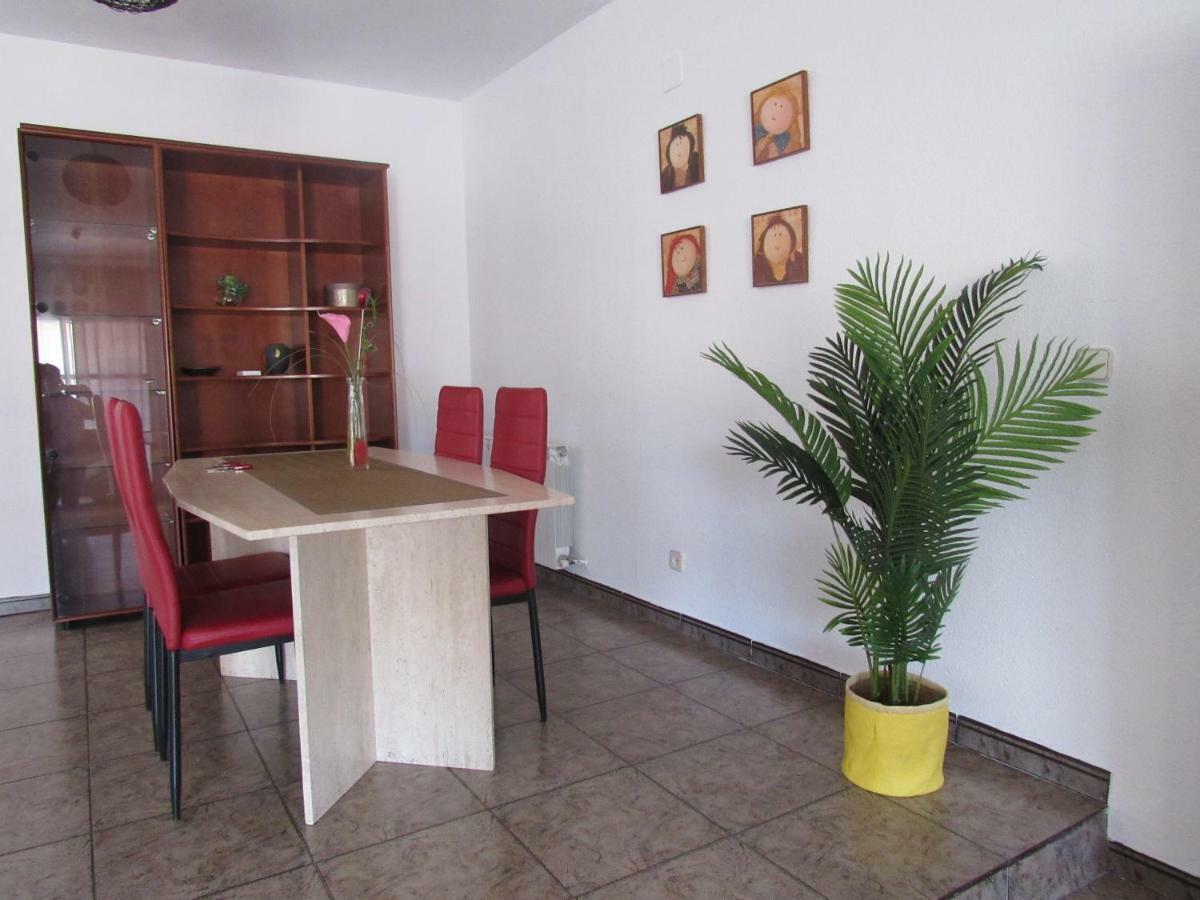 Villa La Casa De Burgui à Burguillos de Toledo Extérieur photo